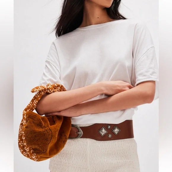 Free people Aria Mini Velvet Bag - Picture 2 of 12